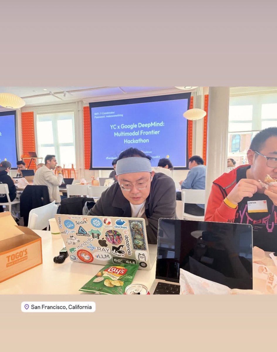 junfanzhu98's tweet photo. @ycombinator @GoogleDeepMind @trychroma @livekit @browserbase Multimodal Frontier Hackathon Recap🔥
@NanoBanana, @antigravity, @stitchbygoogle, @GoogleAI, @GoogleAIStudio, @FlowbyGoogle 

More fun pics on LinkedIn! 
https://t.co/0JZQF3cInl https://t.co/ocRIo9zlOt