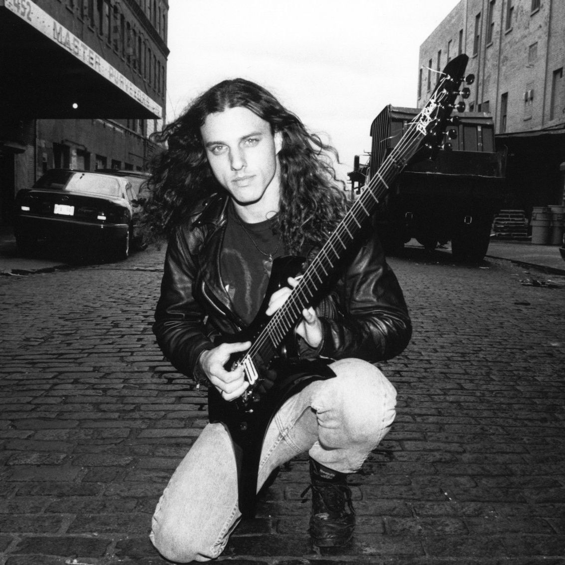 ALREALISTA2's tweet photo. @SolidKroket Chuck Schuldiner. Compositor, guitarrista y líder de las bandas, Death y Control Denied. https://t.co/Ul9nzfmZMI