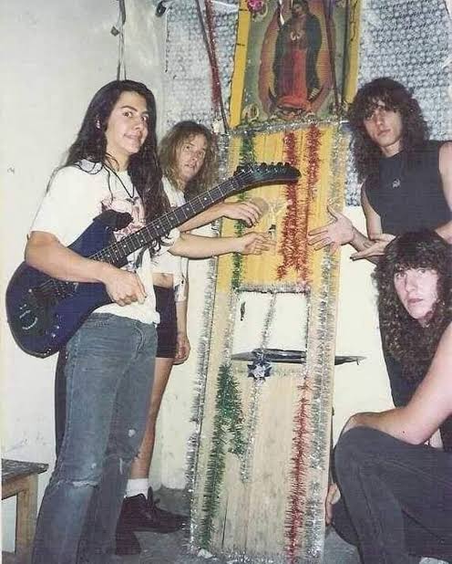 ALREALISTA2's tweet photo. @SolidKroket Chuck Schuldiner. Compositor, guitarrista y líder de las bandas, Death y Control Denied. https://t.co/Ul9nzfmZMI