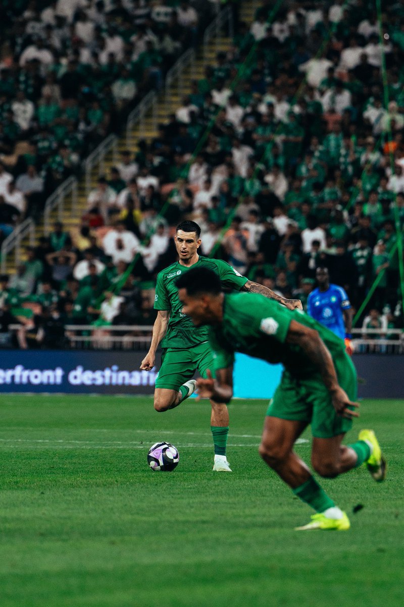 عيسى. tweet media