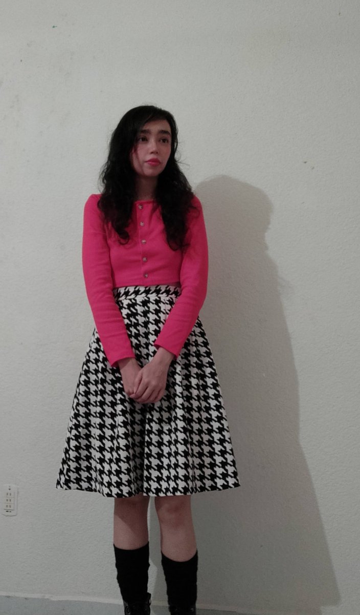 fragil_doll tweet media