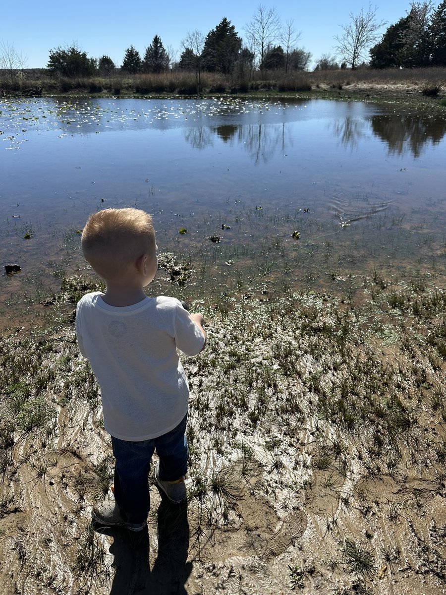 ashleehelmer's tweet photo. Ryker sure loves him some fishing 🎣 https://t.co/g8MSeknT9S