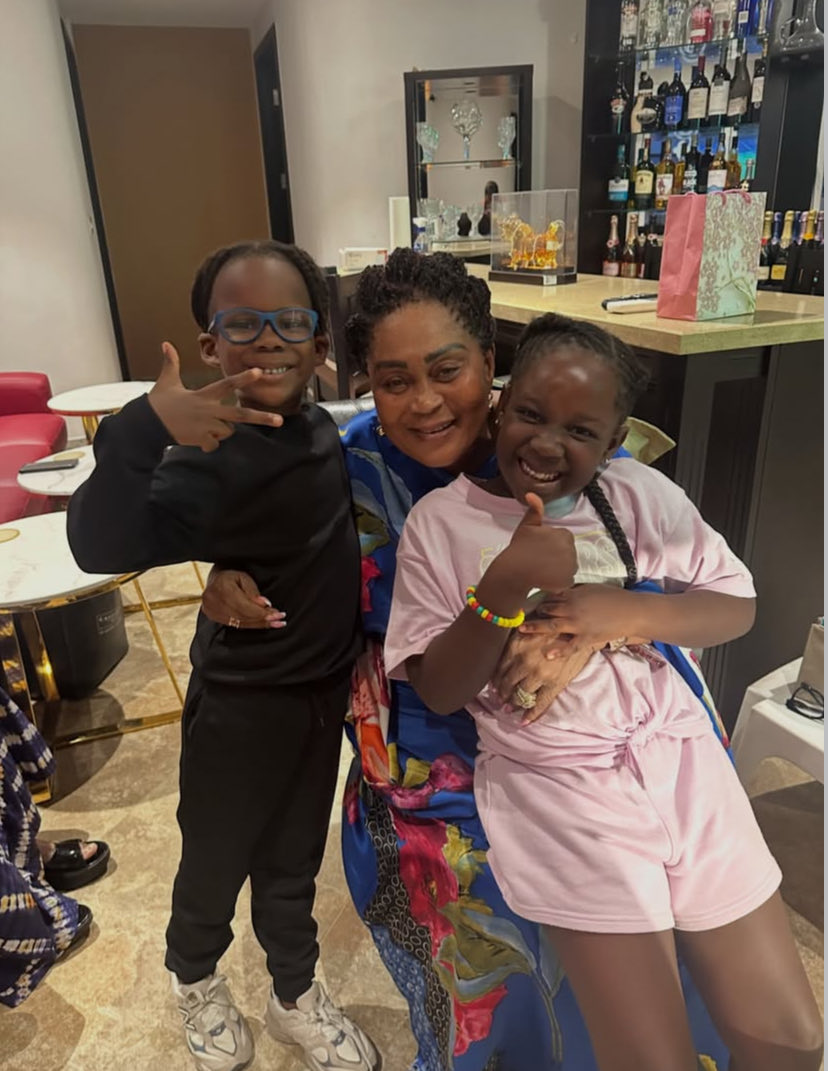 Maddix_001's tweet photo. First Lady of the Republic of Ghana X 1st lady of Bhimnation 🥰❤️..The Bhim family is sorted for life ❤️. https://t.co/D6VVV9IXvV