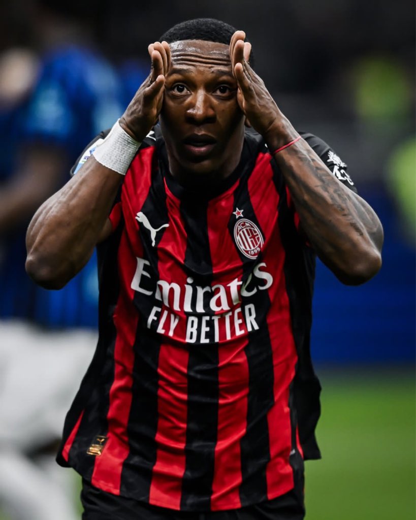 Il_Marion3's tweet photo. Quanto cazzo gasiiiii🔥🔥🔥🔥.
#ACMilanInter #MilanInter #SerieAEnilive @acmilan https://t.co/I1ayHRqzRG