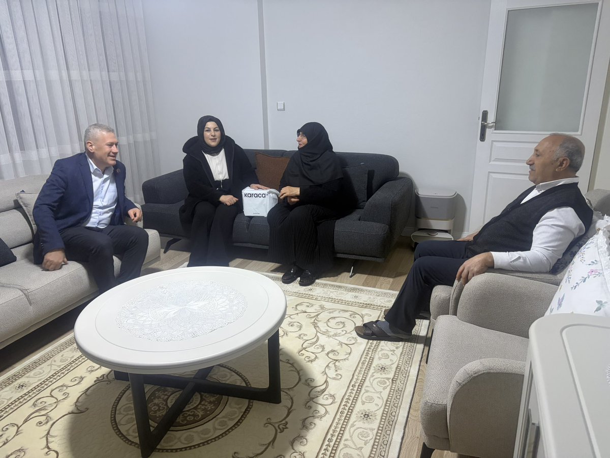 Naim Tan 🇹🇷🇹🇷💛❤️ tweet media