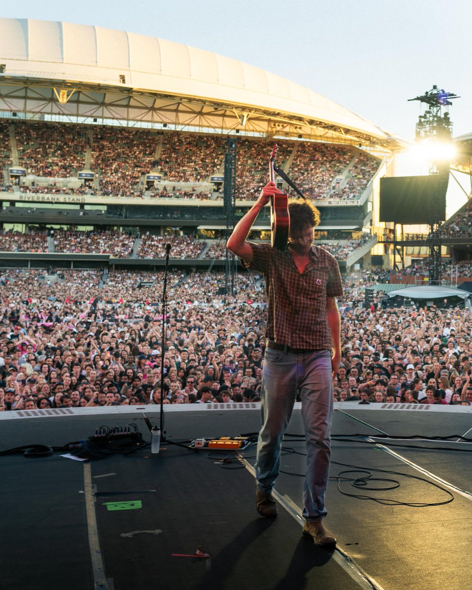 Vance Joy tweet media