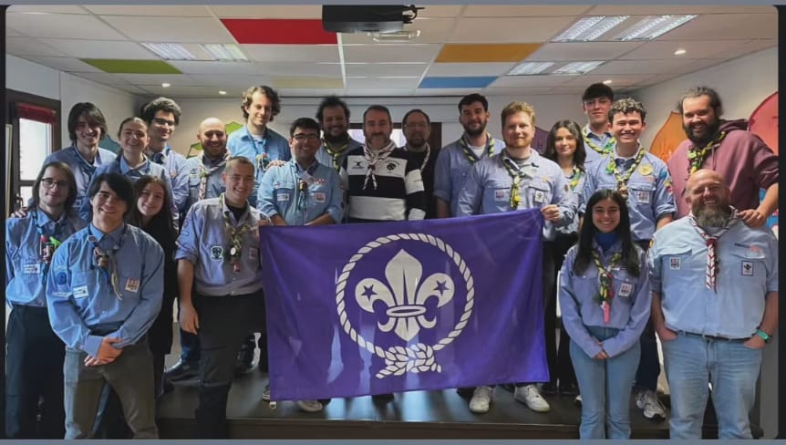 GSLaRuta's tweet photo. Ayer estuvimos en la XXI Asamblea de Scouts de Segovia junto a @GS7Picos 

Os dejamos unas fotos!! ⚜️ https://t.co/Wjaogy3NSG