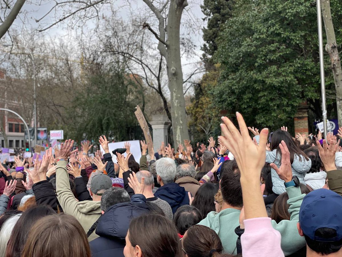 IU Rivas 🔻 tweet media