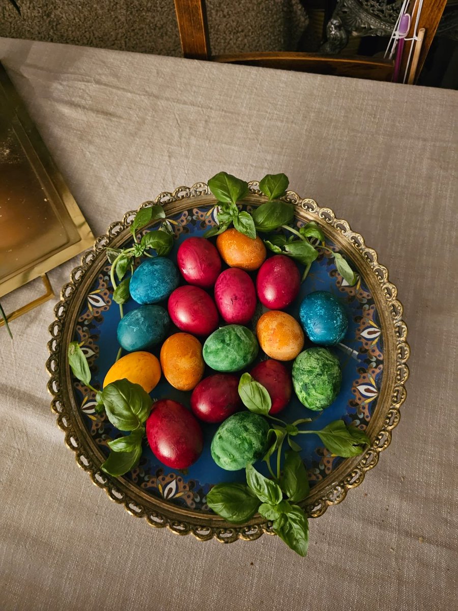 johnnybelair1's tweet photo. Oeufs de pâques orthodox https://t.co/kvGn9Xabof