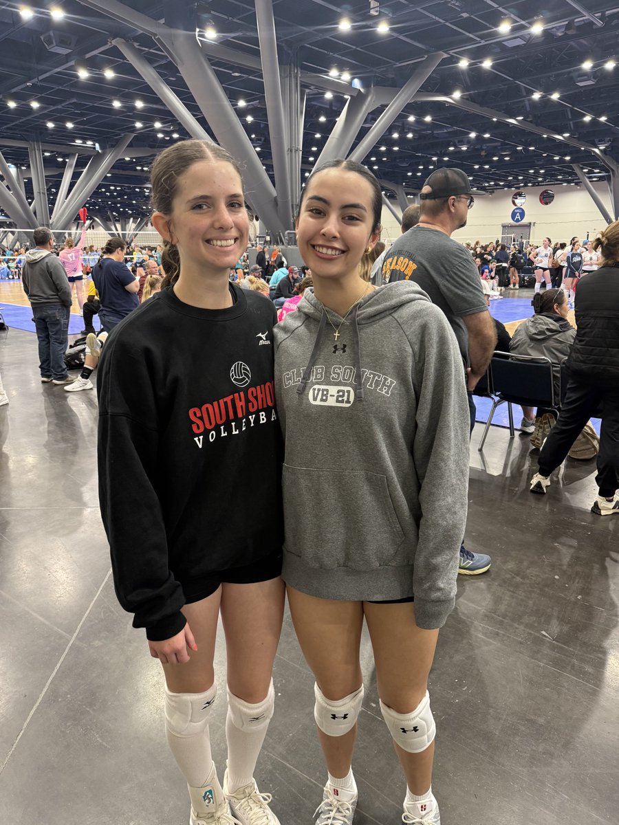 DobieVolleyball tweet media