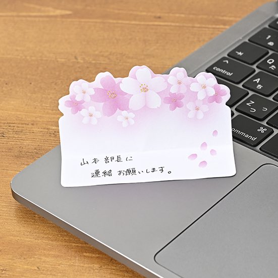TOA1877creative's tweet photo. おはようございます😃日中が暖かかなると同時に関東地域の花粉ピークを迎えております🤧春の代名詞、桜のダイカット付箋🌸今の時期から新生活シーズン中に使うのがぴったりなので、ばら撒きノベルティにもおすすめです。
#東亞　#ノベルティ　#企業公式相互フォロー　#桜グッズ　#新生活シーズン https://t.co/XoQFn3WzU9