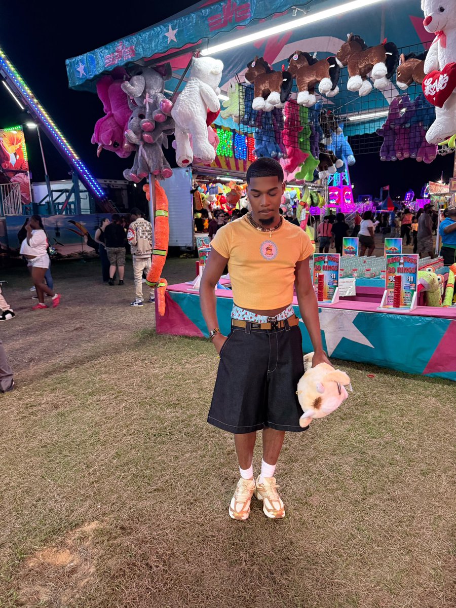 LIL MR BIG PRESSURE tweet media