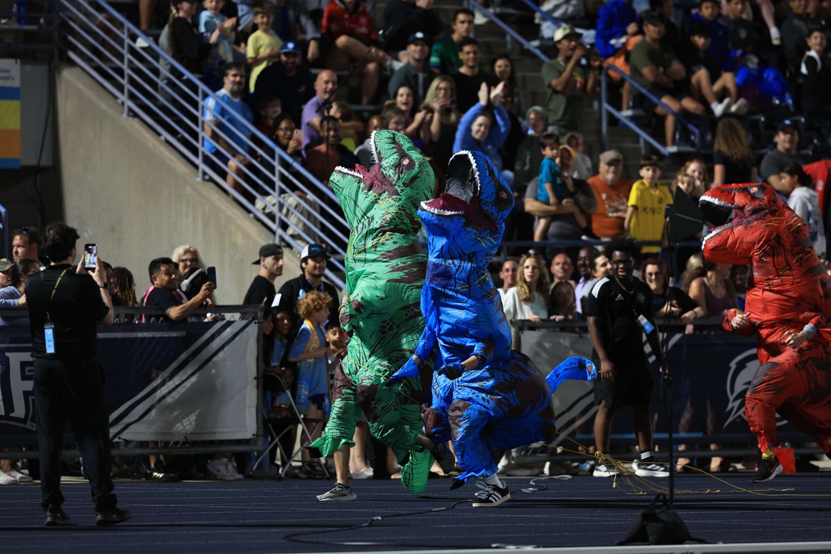 sporting_jax's tweet photo. Thank you to each and every fan that made last night electric. 🩵🧡

The energy and support in the stands was amazing! This is only the beginning.

#ProSoccerProJAX https://t.co/9DDBP2qorQ