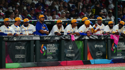 La historia de Colombia en el Clásico Mundial de Béisbol es una tragedia de nueve años que termina de forma humillante hoy, pero que además guarda una lección desalentadora acerca de nuestra pelota. Abro hilo que revisa parte de este desastre institucional y cultural 🧵