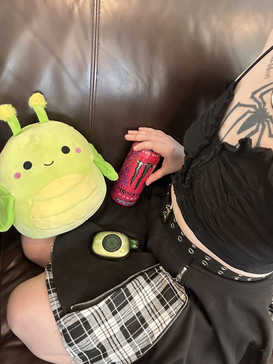 CrimeAndPunishment🔞🏳️‍⚧️ tweet media