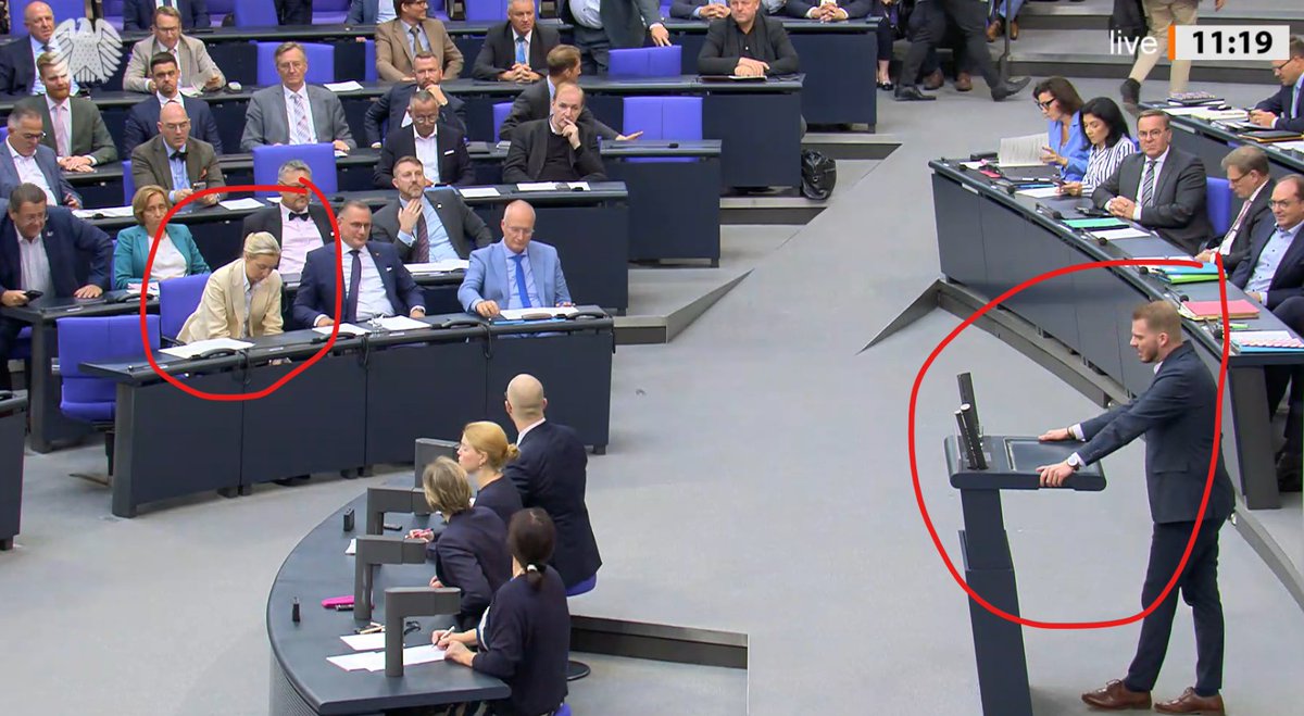 wenig Worte tweet media