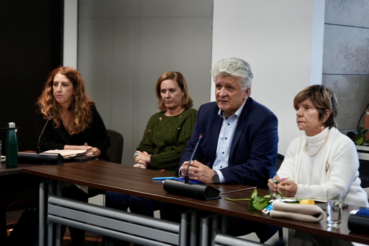 JencaMiroslav's tweet image. En la #ITPS, @UAcuerdoPaz @ARNColombia @UNPColombia @mindefensa @CCOETFFMM @ComunesCoL @PoliciaUNIPEP @PGN_COL @MisionONUCol monitoreamos desarrollo de la jornada, privilegiando garantías de seguridad para firmantes de paz a través de 10 ITPS regionales y más de 20 ITPS locales.