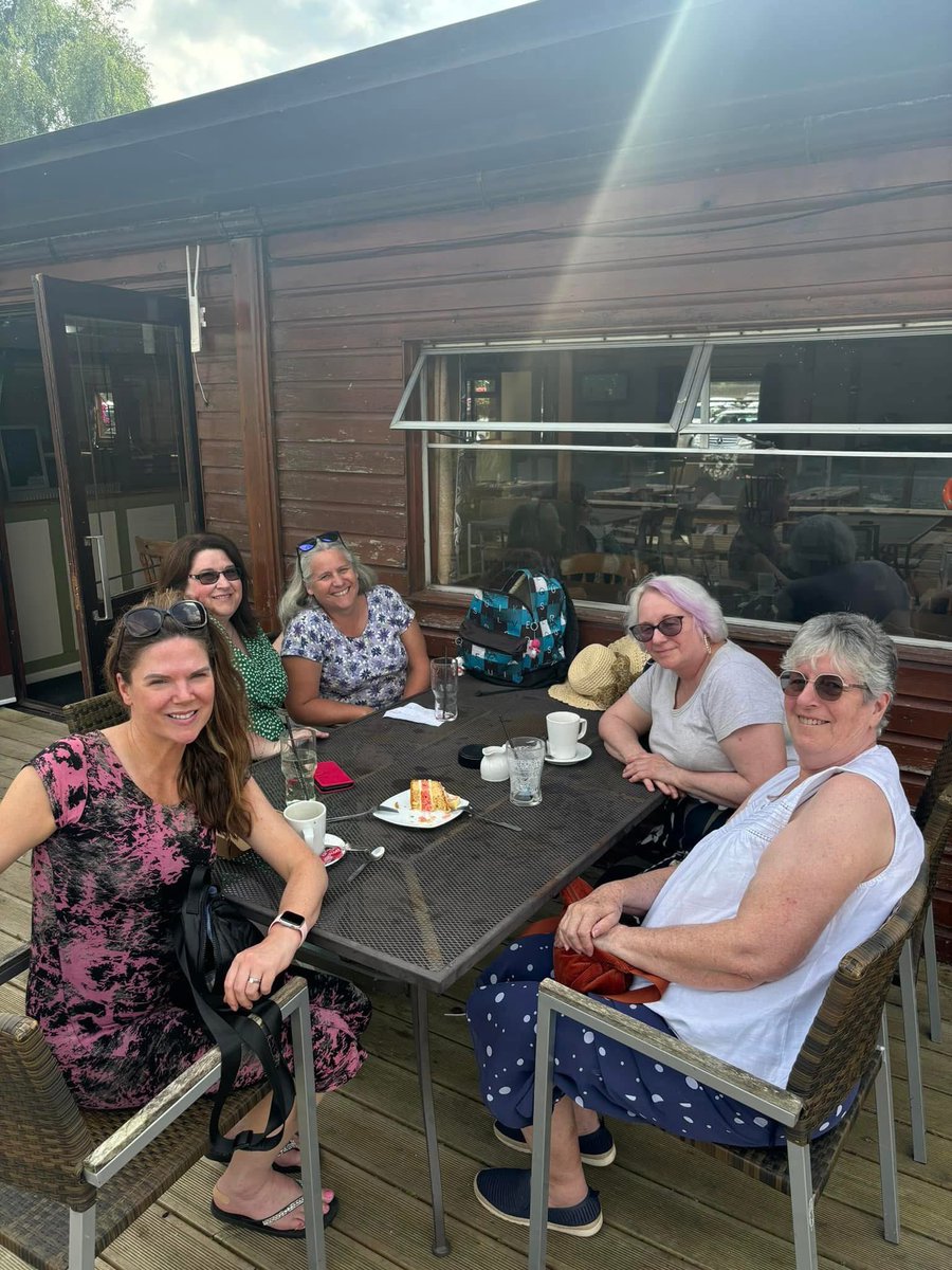 Laura Schneikert, School Governance Professional tweet media