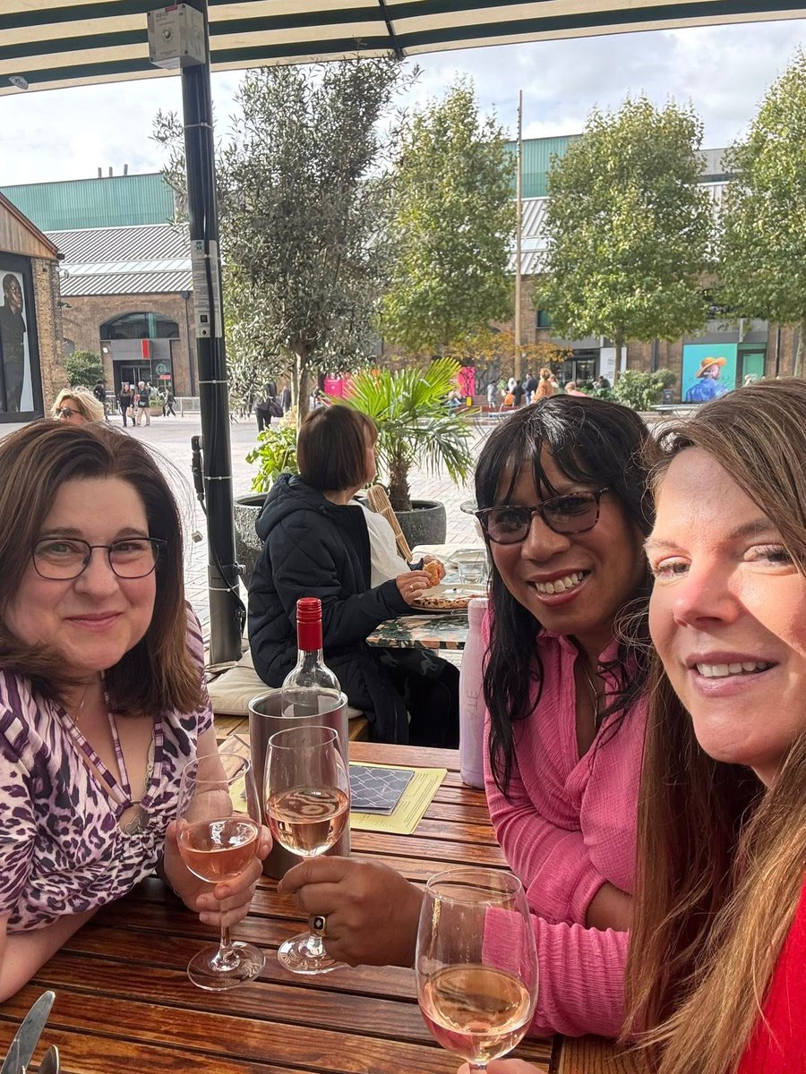 Laura Schneikert, School Governance Professional tweet media