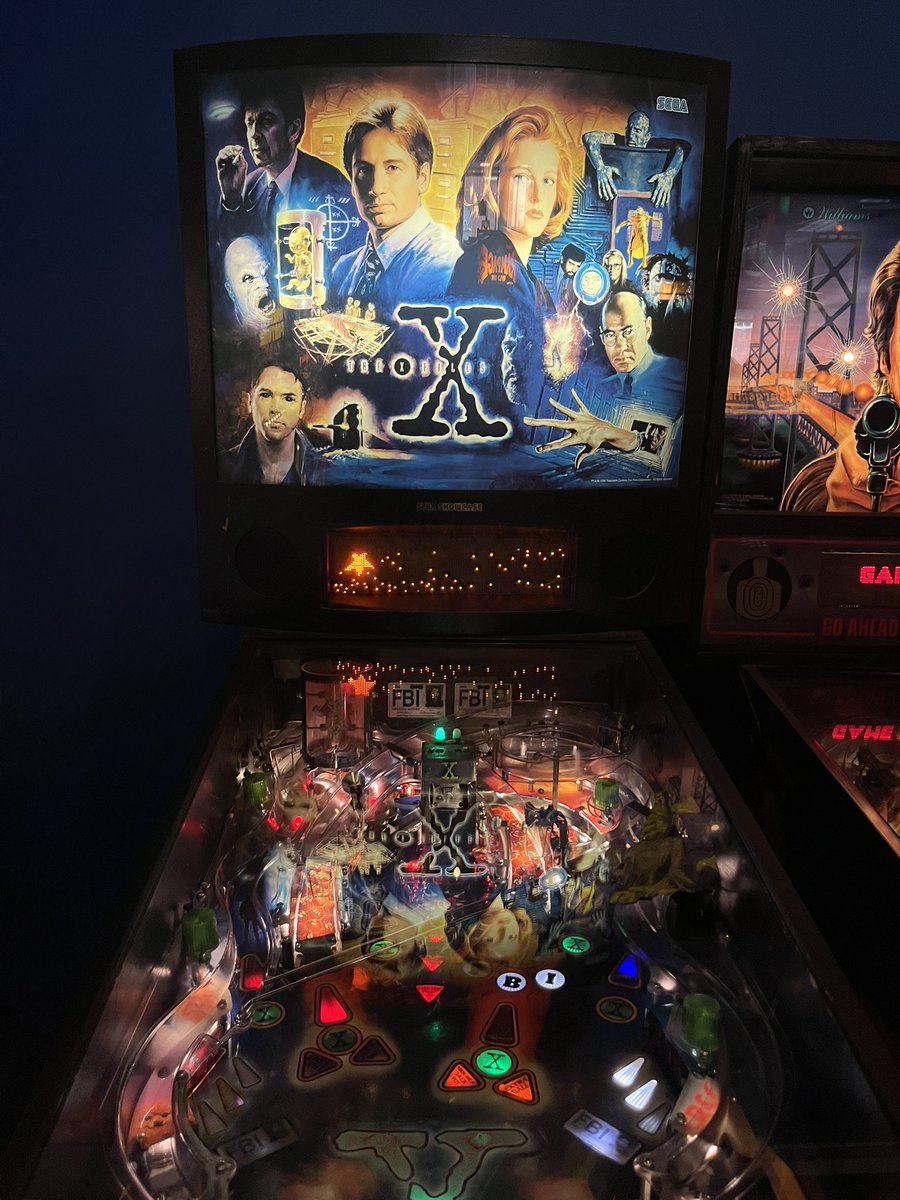 “you better not be the x-files pinball when i get there” 

me: