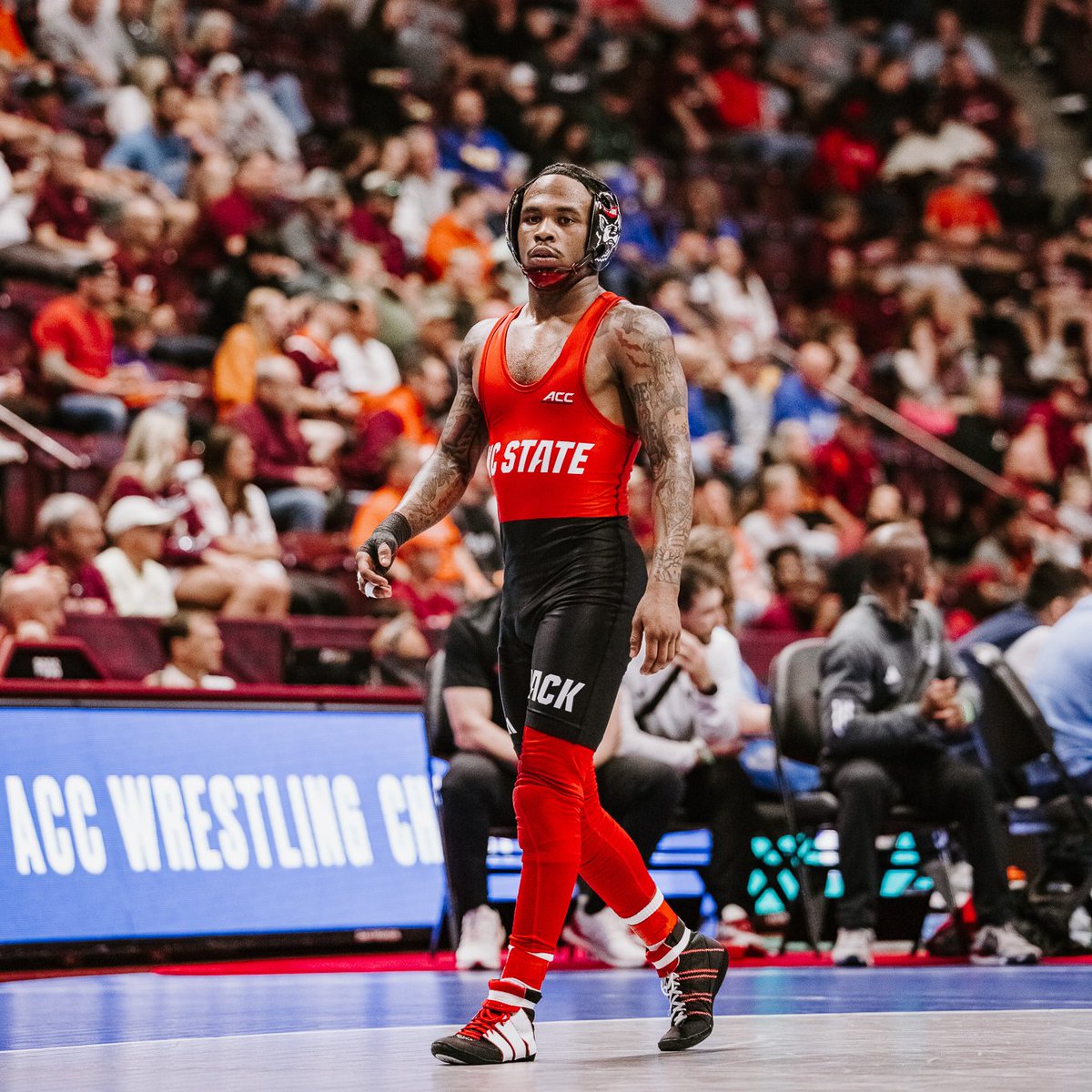 PackWrestle's tweet photo. TICKET PUNCHED 🎟️✈️ 

By defeating (5) Tyler Chappell (PITT) 2-1 in the consolation semifinals, Vincent Robinson moves into the ACC 3rd/4th place match at 125lbs this evening and secures his trip to Cleveland. 
#PackMentality || #ACCWrestling https://t.co/A33cLmTkNr