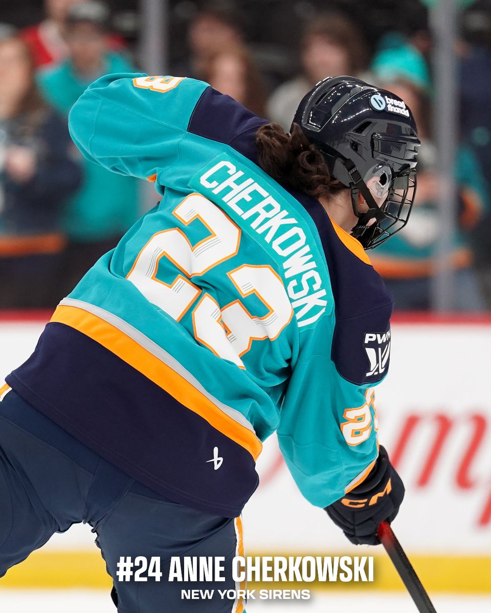 thepwhlofficial's tweet photo. When the day got shorter, the message got louder 🗣️

Anne Cherkowski, Natalie Spooner, and Vanessa Upson traded their 24s for 23s in recognition of the 23-hour International Women’s Day. And now it is our turn. Donate $23 to help girls get in, and stay in, the game!

CA ➡️ https://t.co/iy5yEipXBe
U.S. ➡️ https://t.co/lC1WTLmg0u