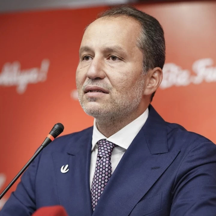 Fatih Erbakan: "Devletin görevi yoksullara yardım etmek değil, yoksullaşmayı önlemektir."