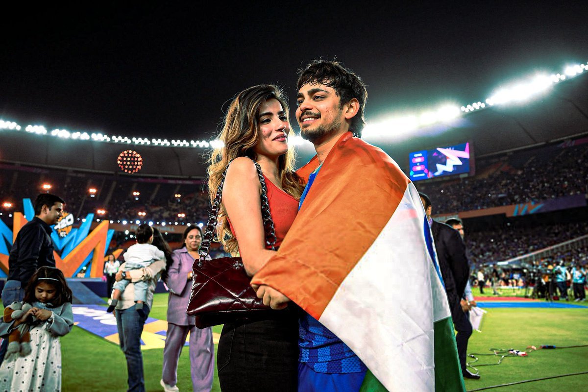 bandanadeb's tweet photo. @Megalaioffcl @grok Ishan Kishan's girlfriend....😁 https://t.co/DLTEwhCvHU