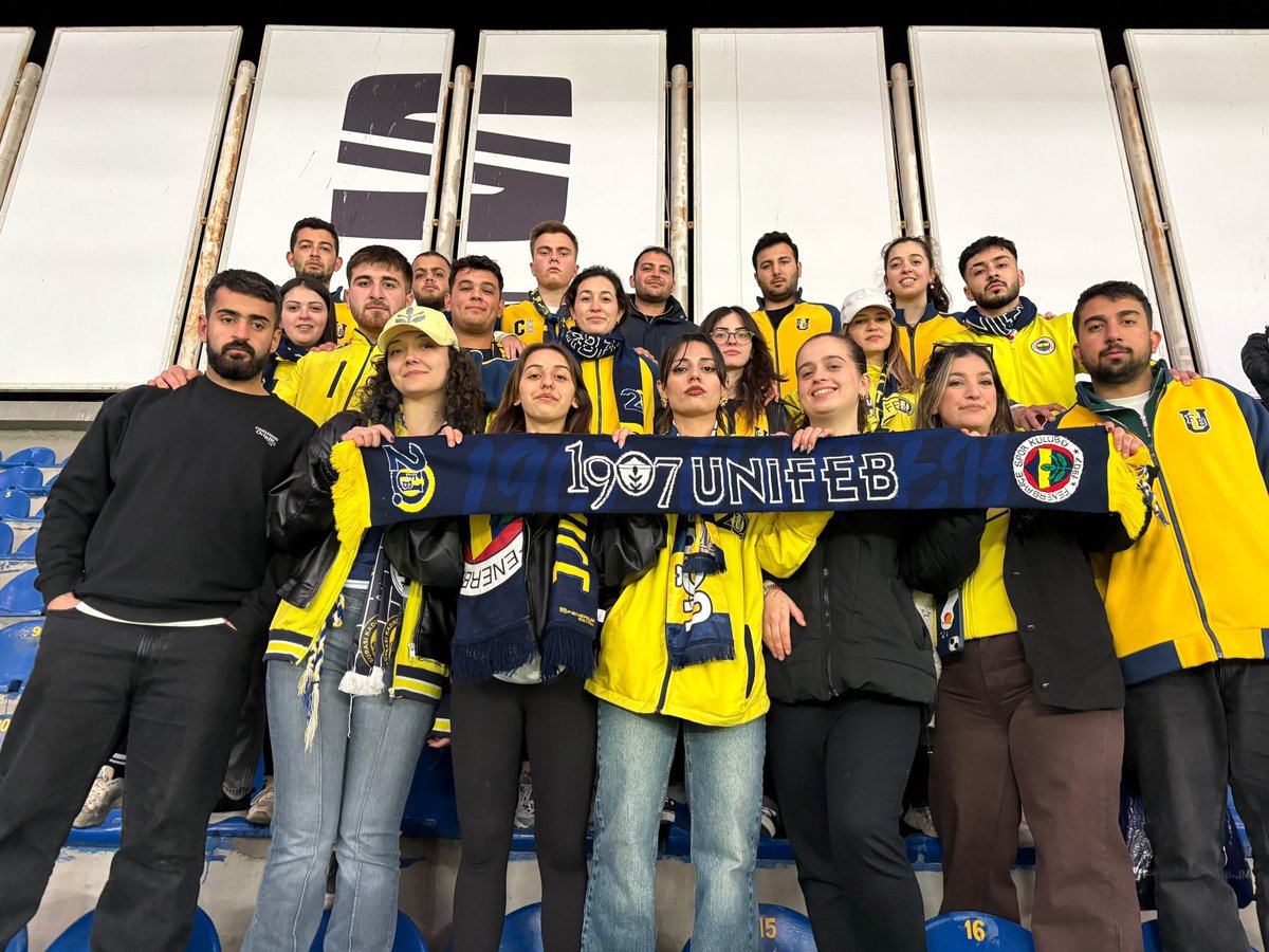 1907 ÜNİFEB Mersin Üniversitesi örgütlenmesi olarak Fenerbahçe-Samsunspor karşılaşmasında takımımızı yalnız bırakmadık.
