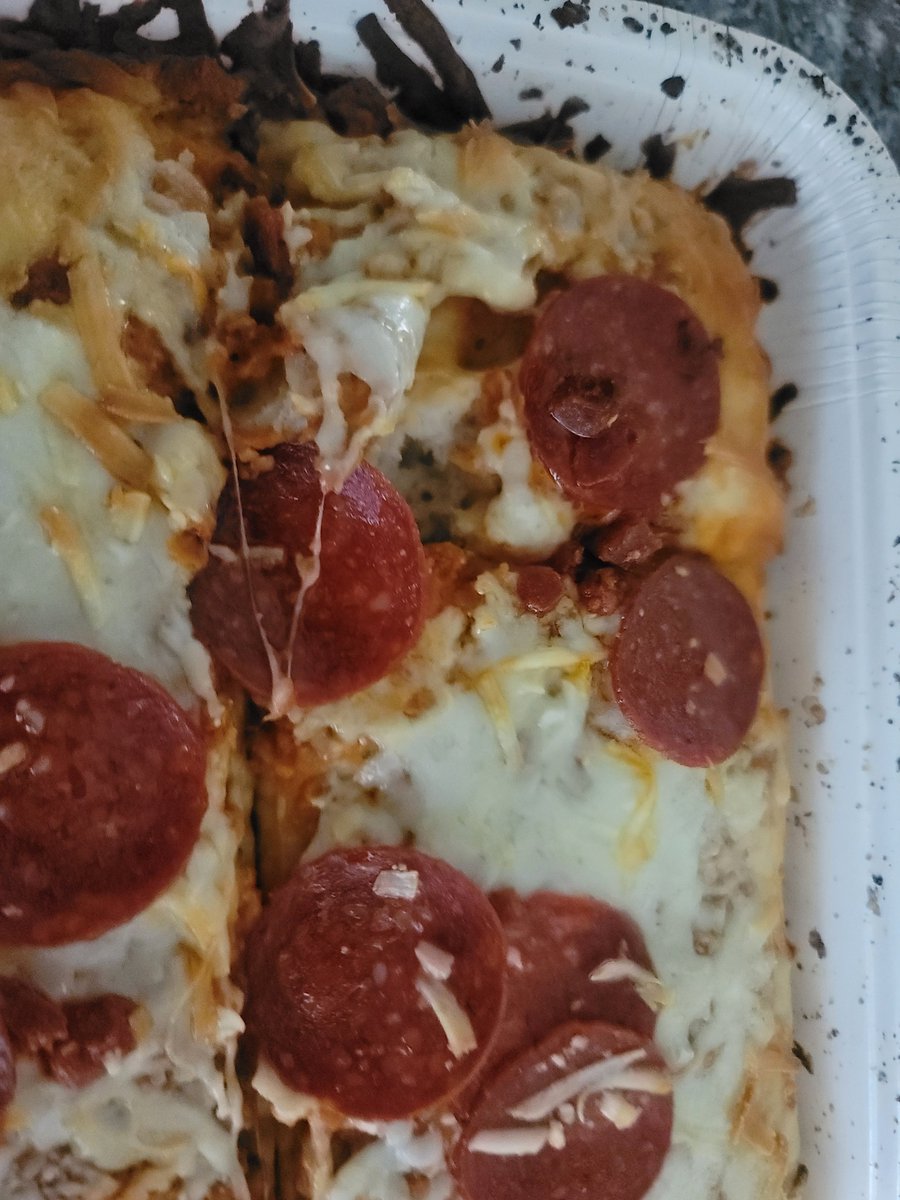 Raj Al Knife tweet media