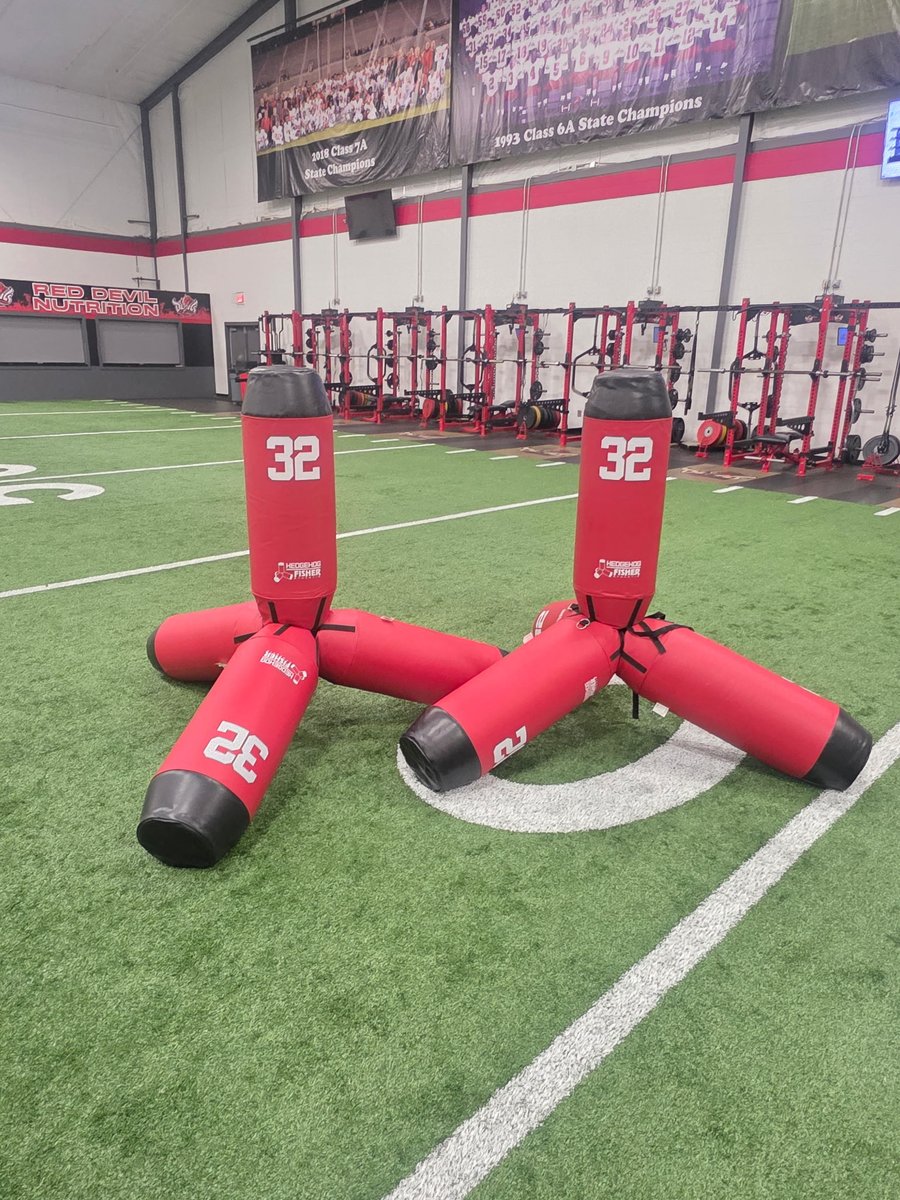 Red Devil Football tweet media