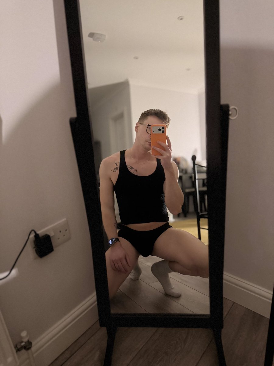 liam 🏳️🌈 tweet media