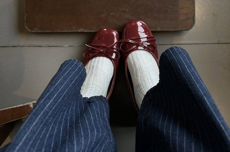 autumn girl tweet media