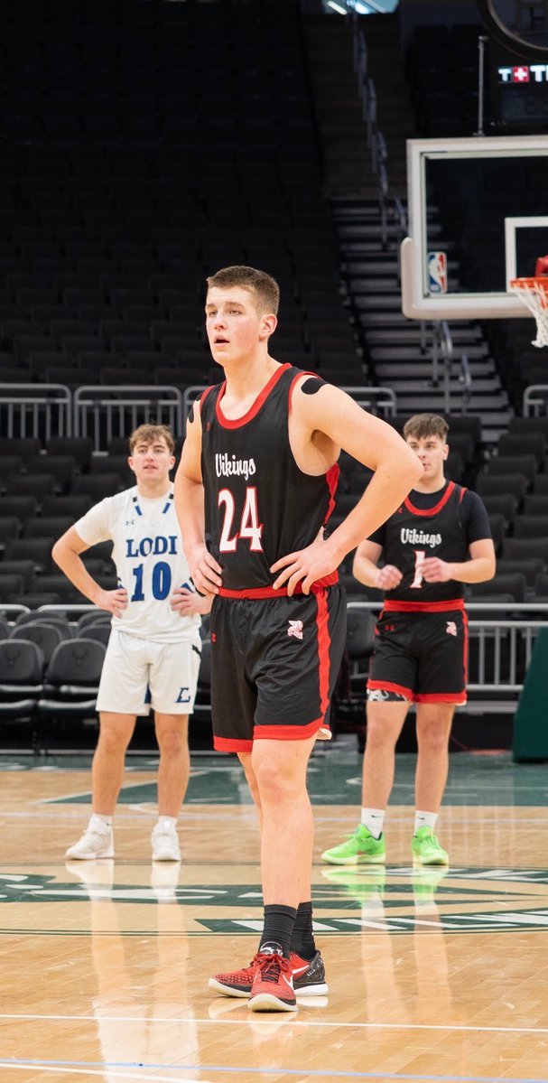 Wisconsin Swing tweet media