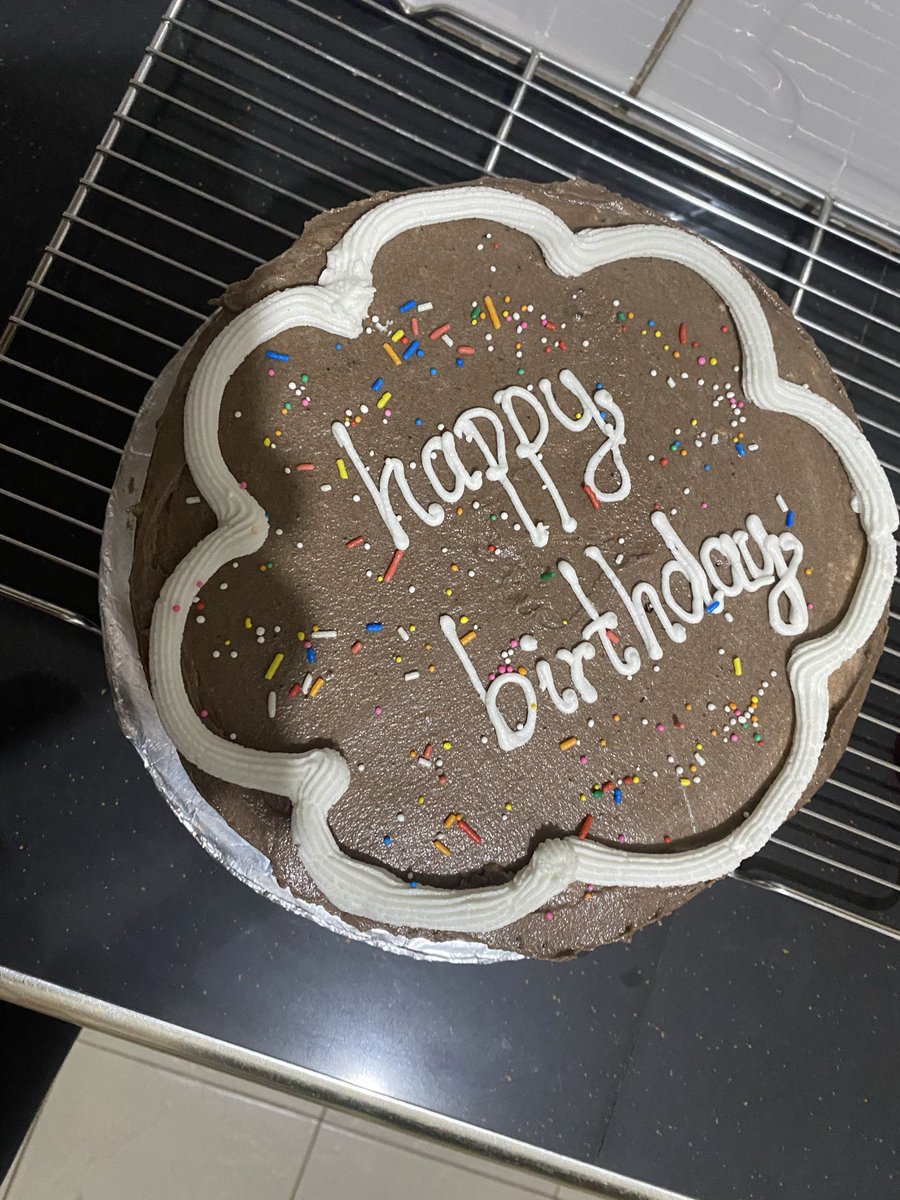 Gracie R tweet media