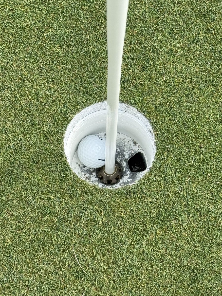 hjanis's tweet photo. @VICE_GOLF finally with a Vice Pro.  158 par 3 Creek Club at Reynolds Lake Oconee https://t.co/sxDO4fND9h