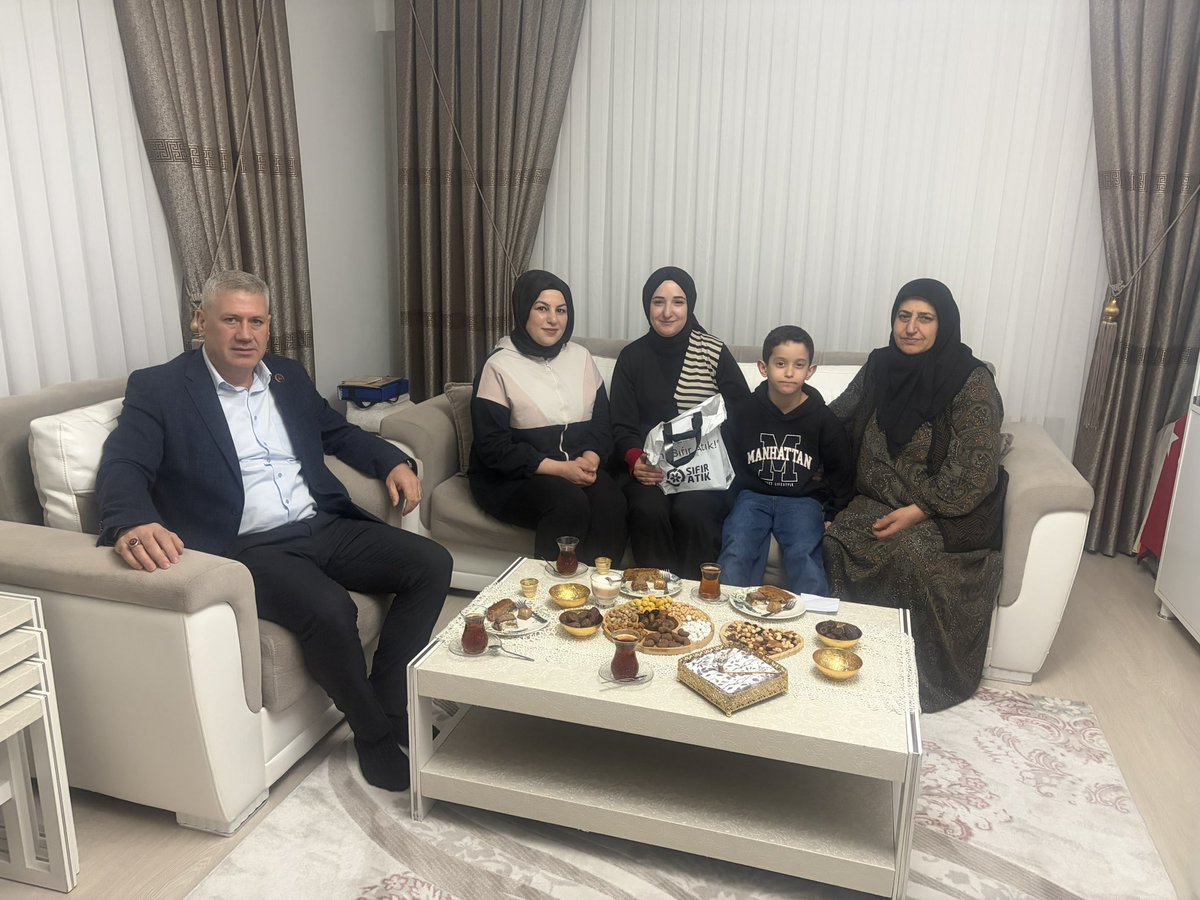 Naim Tan 🇹🇷🇹🇷💛❤️ tweet media