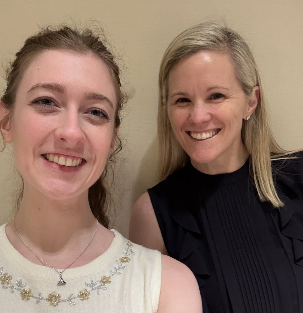 OncLive's tweet photo. A huge thanks to @meghanrflanagan, of @fredhutch, for stopping by during #MBCC26 to talk all things breast surgical oncology! Head to our site for exclusive commentary from Dr Flanagan and more. @gotoPER #bcsm #oncology
https://t.co/F16jVP0O1j https://t.co/ivAzyTrr2w