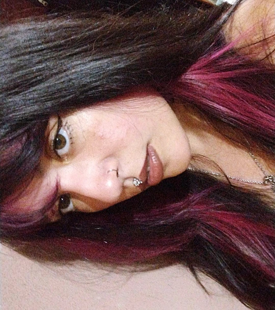 zephyrxnthes's tweet photo. después de años de búsqueda y rotundos fracasos POR FIN encontré el labial tono café perfecto y que no me deja los labios como si hubiese chupado un bloque de sal por 3hs te amo IDI makeup 😭✨ https://t.co/kogf7KBJJX