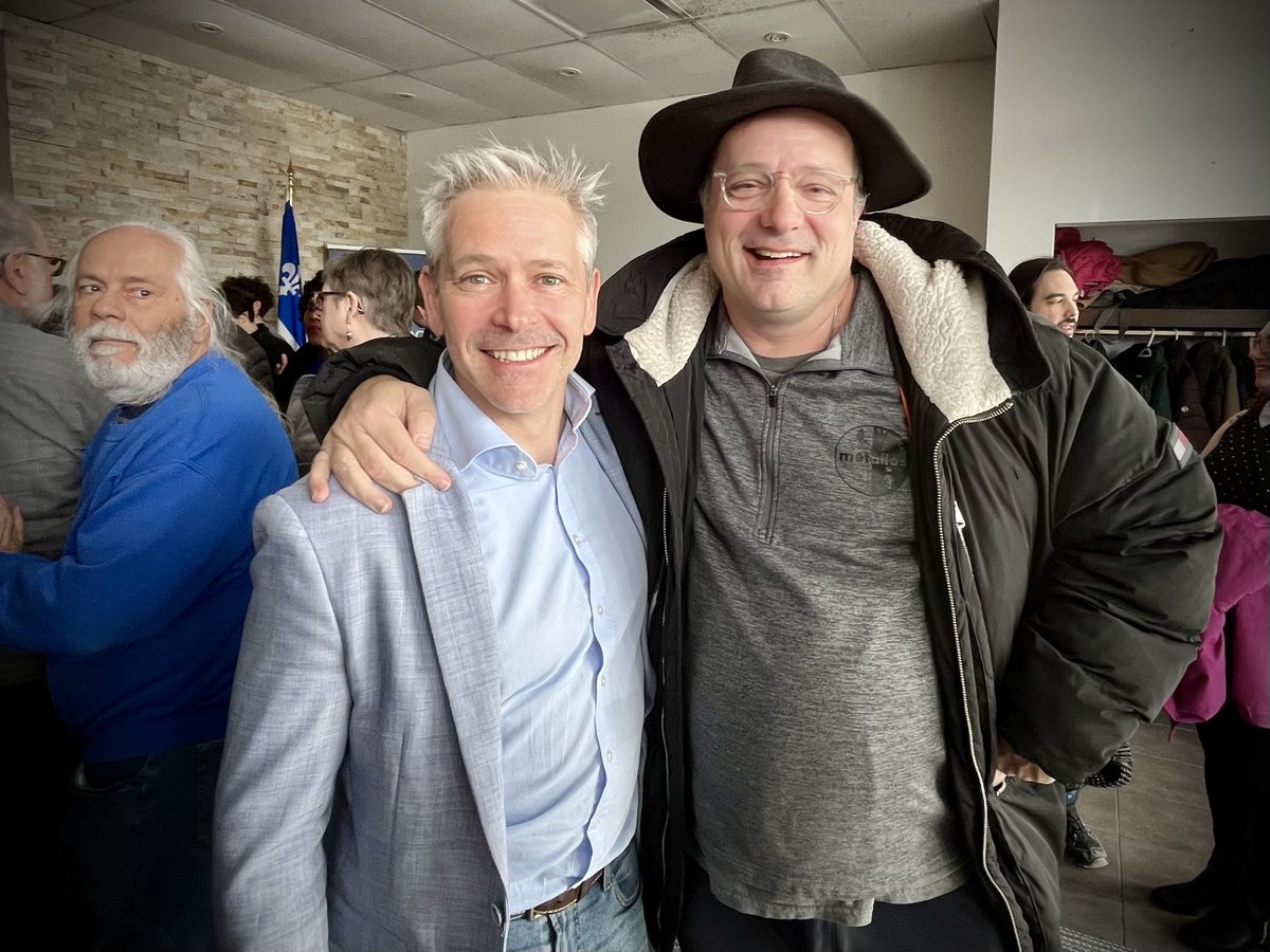 patbonin's tweet photo. C’est parti pour l’élection partielle dans Terrebonne!

Avec mes collègues du @BlocQuebecois, nous avons et nous allons prêter main-forte à @NathalieSincla3, la meilleure pour représenter #Terrebonne et défendre les intérêts du Québec.

#polcan #BlocQc #démocratie #PaysQc https://t.co/NirMg187H5