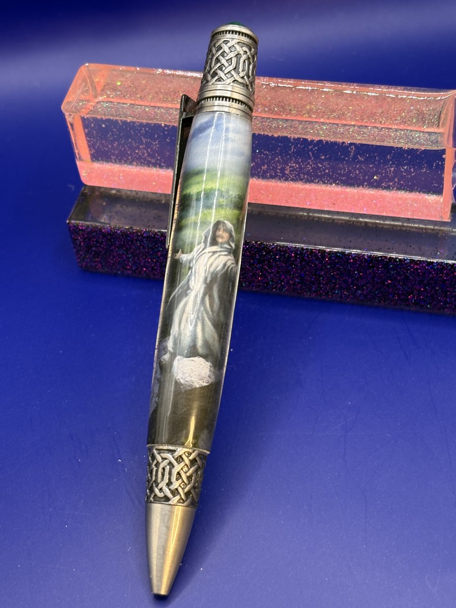 RoBushey tweet media