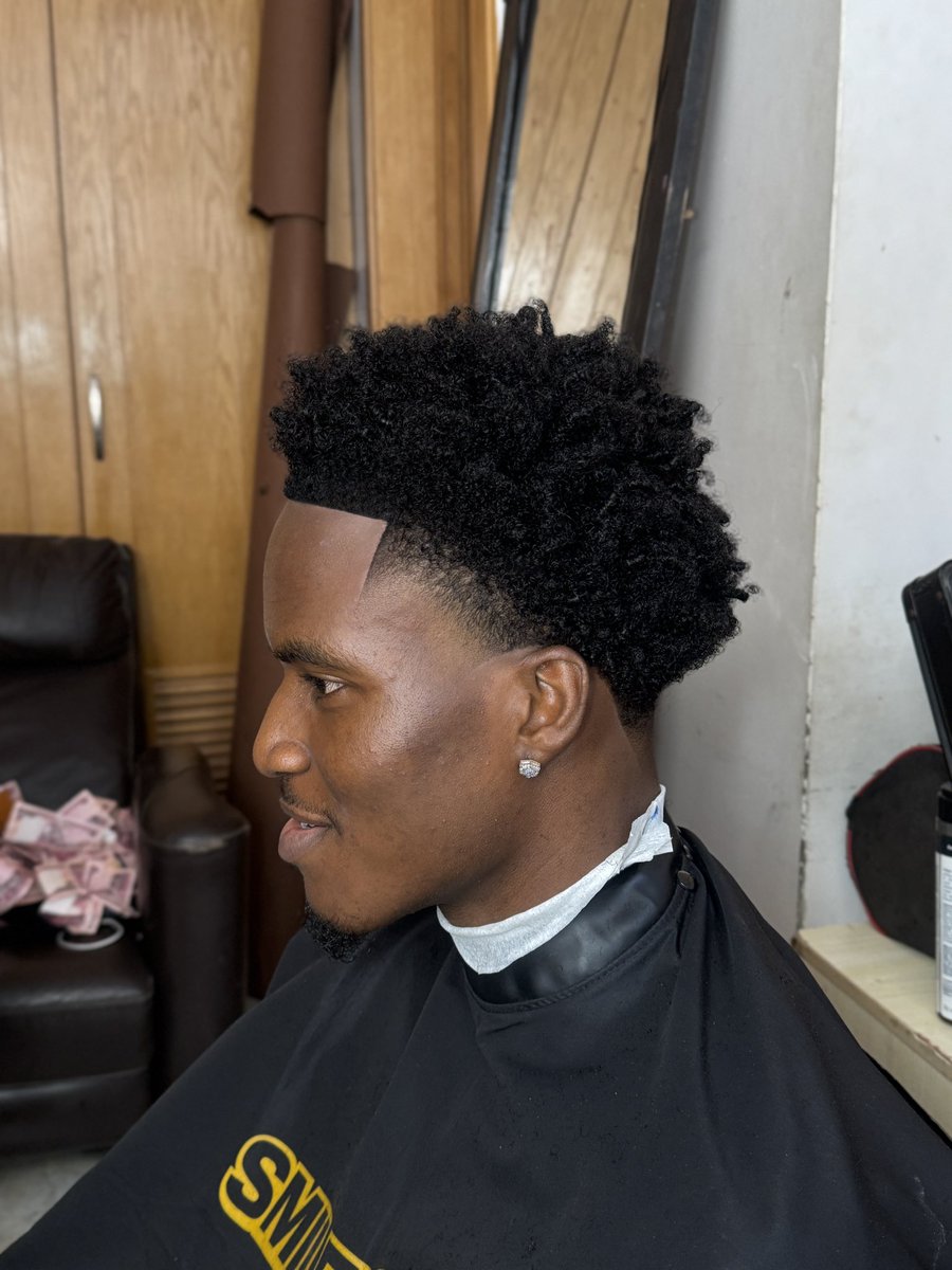 adesokan kehinde Hussain tweet media