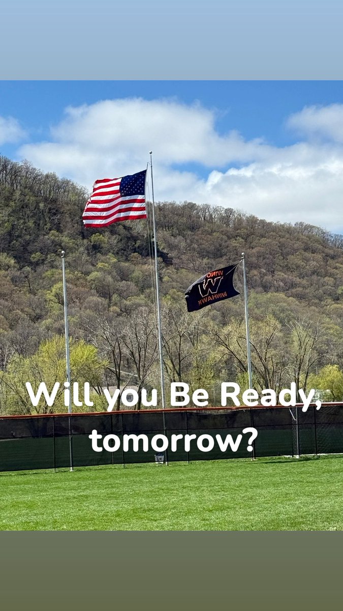 Winona Winhawk SB tweet media