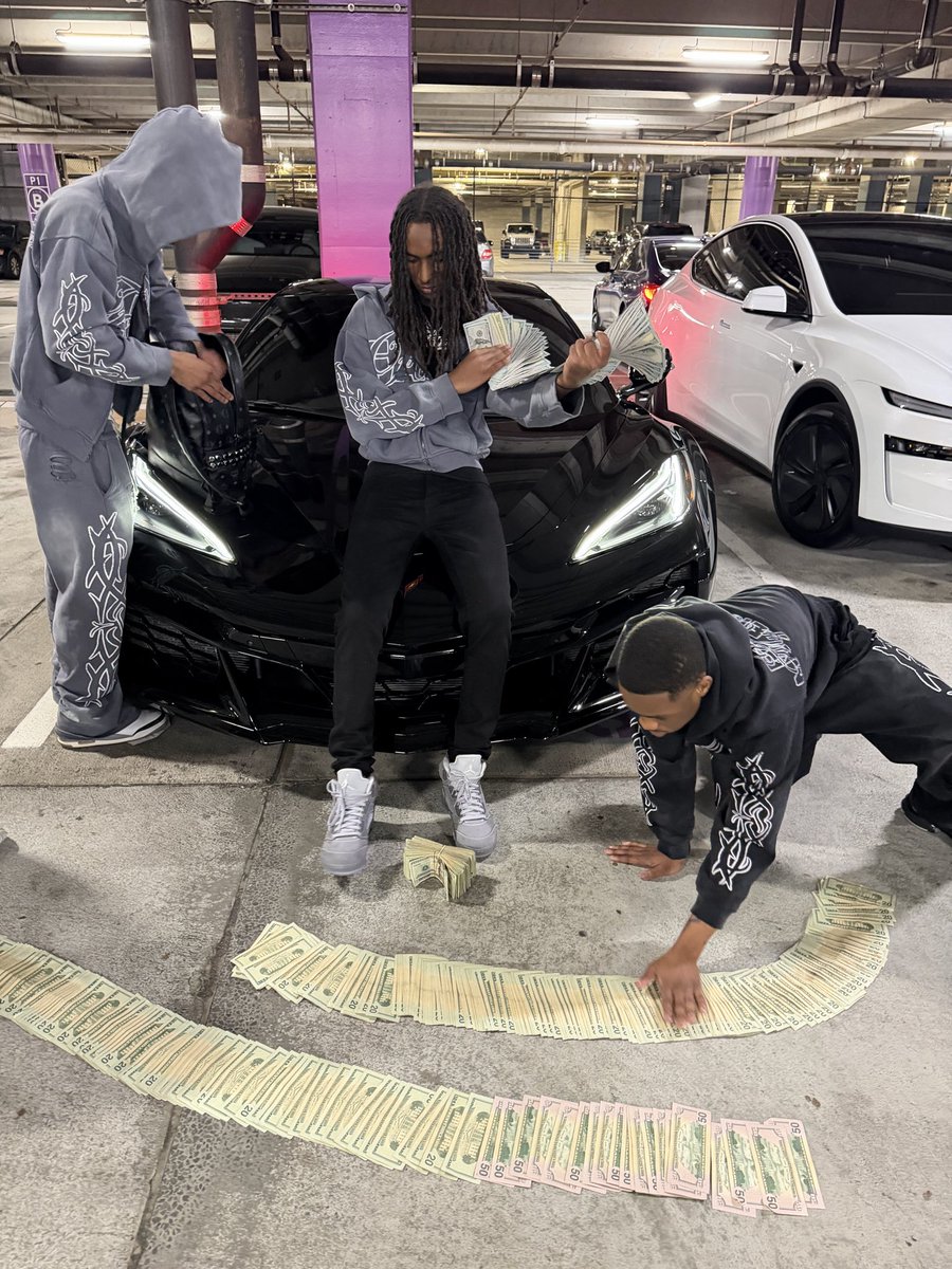 1lilbruce's tweet photo. 🥶🦅 https://t.co/ocOnPu5lGV