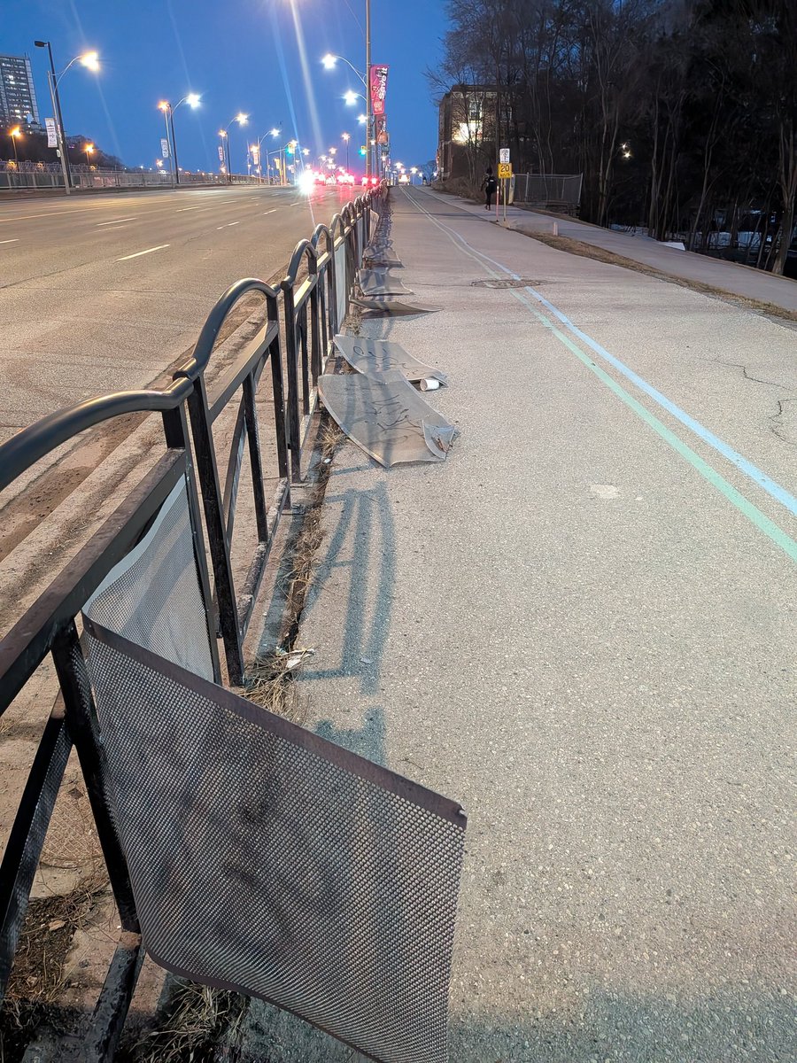 Ben Maple Glaze Singer tweet media