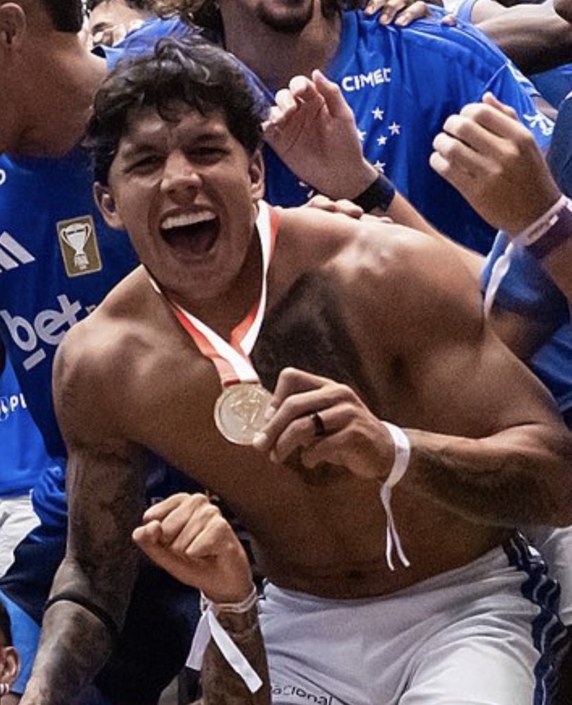 uaitavares's tweet image. AINNNNN