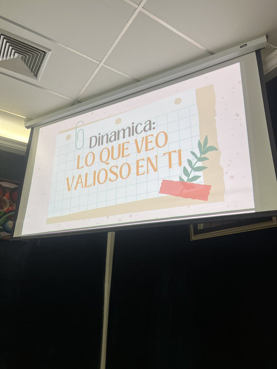 mlnsom's tweet photo. mi vida últimamente siendo una psicoloquita https://t.co/mpyQhoGDLV
