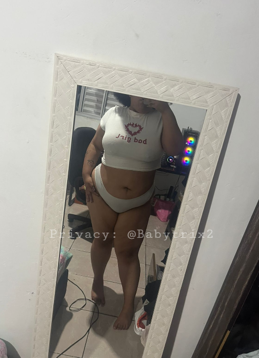 Evelyn 🌸 | Presencial para assinantes em SP! tweet media