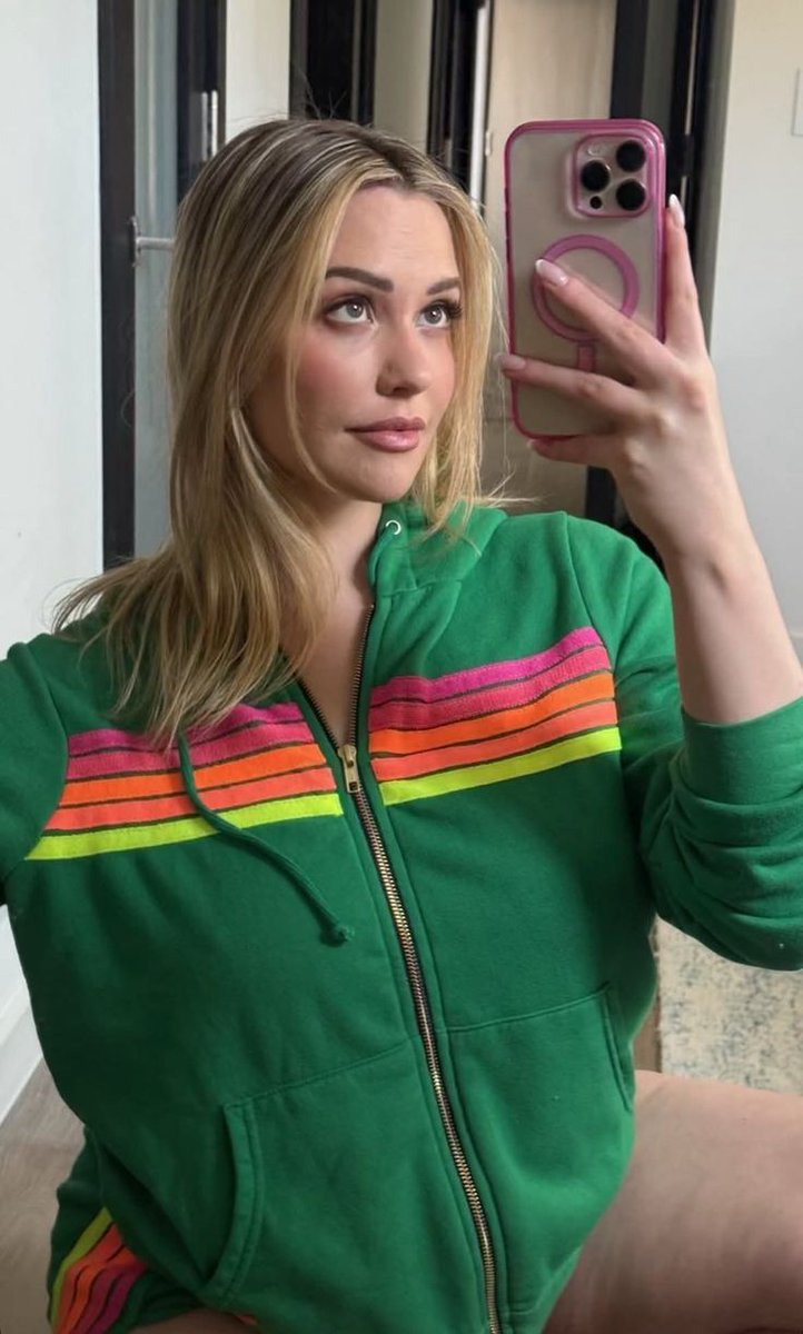 Randall Oakleigh 🌸🌷 tweet media