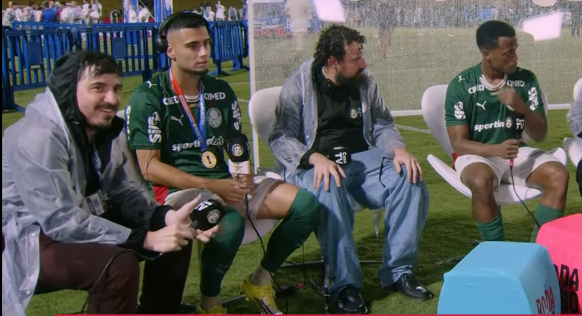 O que o Beltrão e o Luisinho estão sendo profissionais aqui é uma loucura kkkkkkkkkkkkkkk